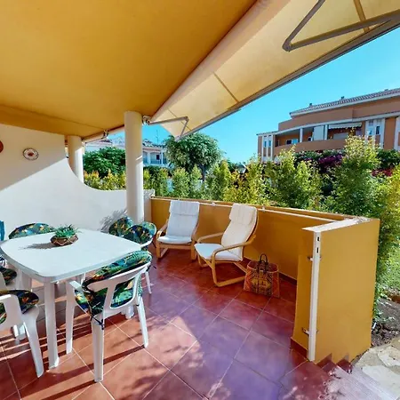 Sergi By Family Homes *