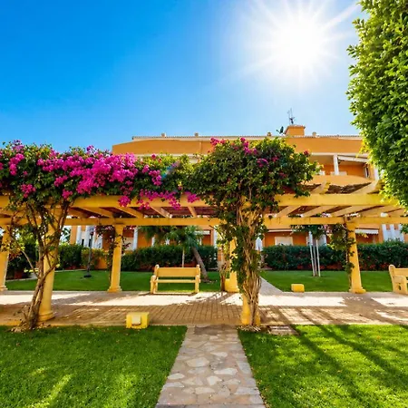 Sergi En Con Terraza, Parking Y Piscina A 150m De La Playa By Family Homes Appartement *