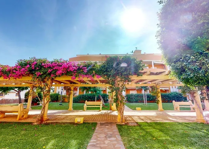 Sergi By Family Homes Apartment *